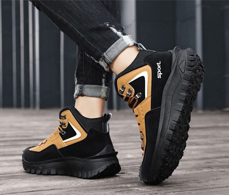 Men's Outdoor Hiking Boots - Waterproof, Non-Slip, Puncture-Proof And Smash-Proof