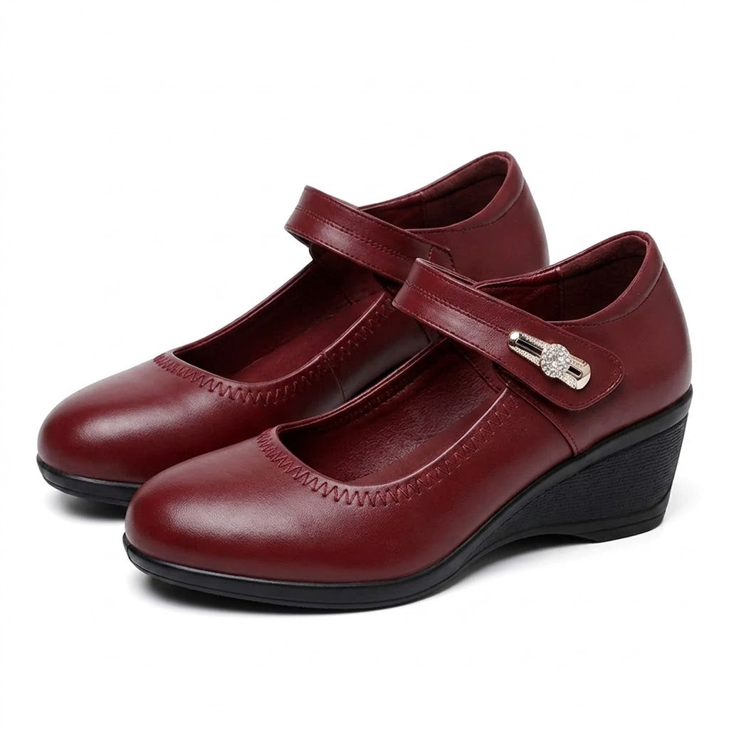 Ladies' elegant mid-heeled leather shoes
