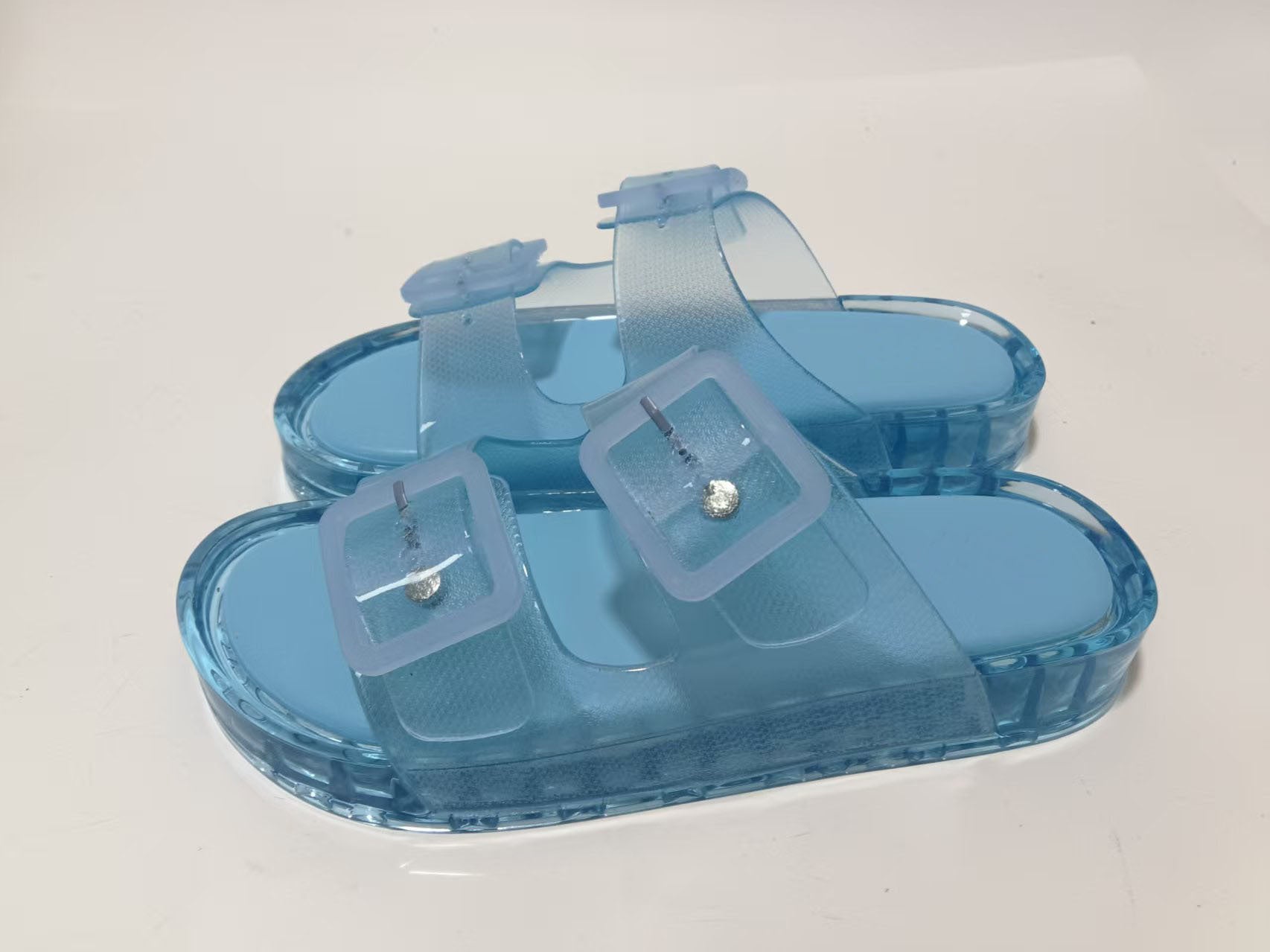 Non-slip Thick-soled Stylish Sandals - Your Cloud-Like Walk into Summer Fashion!
