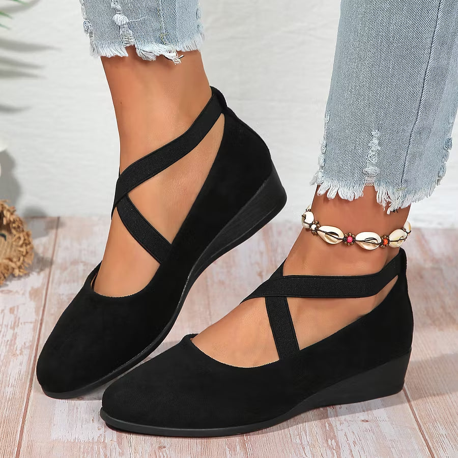 ⏰Limited Time 50% OFF🔥Women’ Closed Wedge Shoes, Stylish Closed Toe Design in Faux Suede Soft Toe Wedge