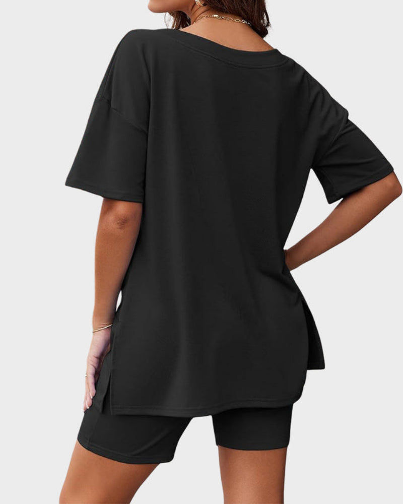 Casual Oversized 2-Piece Lounge Set – Crewneck Split Hem Top &amp; Fitted Shorts
