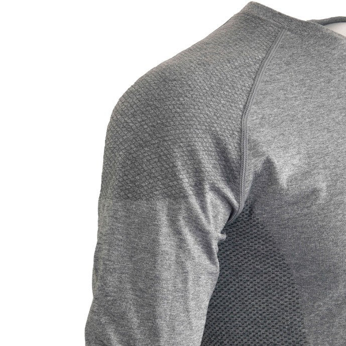 Seamless Muscle-Fit Long Sleeve Gym Top | Physique-Enhancing Jacquard Knit Training T-Shirt | Quick-Dry Activewear for Men