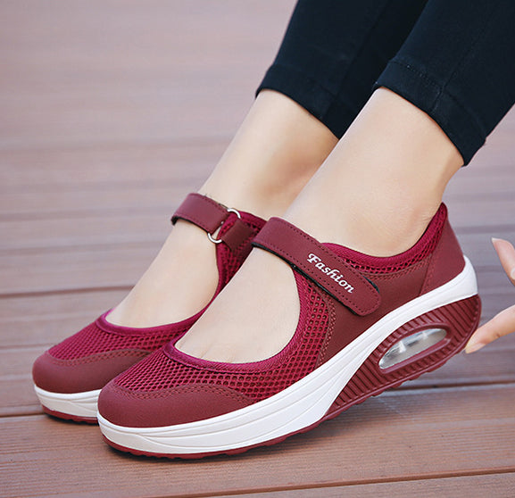 Women's stretchablebreathable lightweight walkingshoes