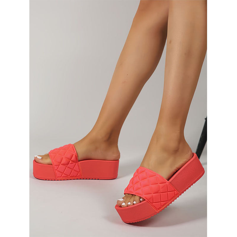Women's Quilted Platform Slide Sandals