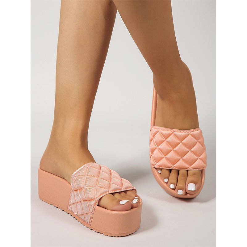 Women's Quilted Platform Slide Sandals