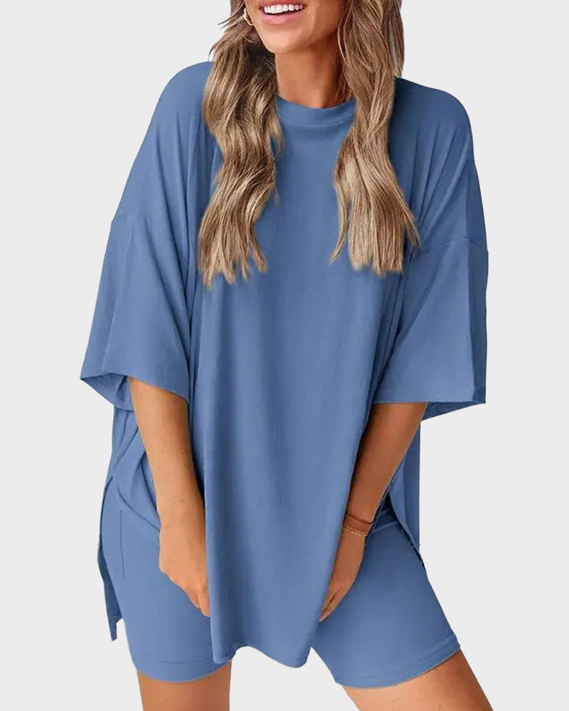 Casual Oversized 2-Piece Lounge Set – Crewneck Split Hem Top &amp; Fitted Shorts