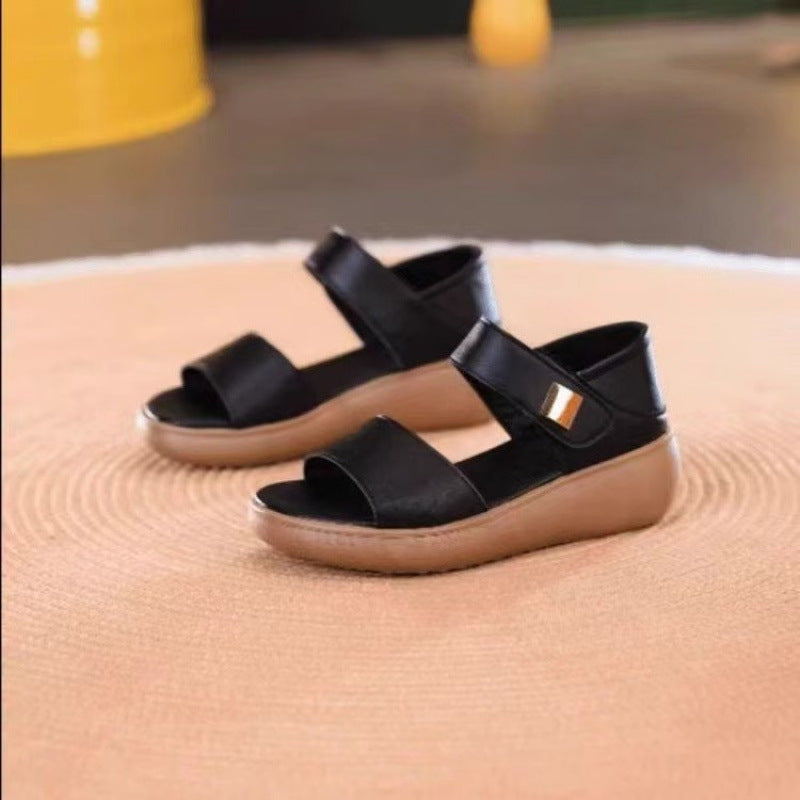 Women's Lightweight Soft Sole Wide Strap Sandals