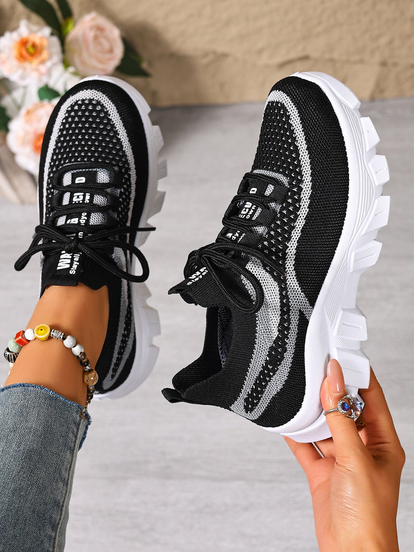 Women's Knit Lightweight Breathable Platform Sneakers