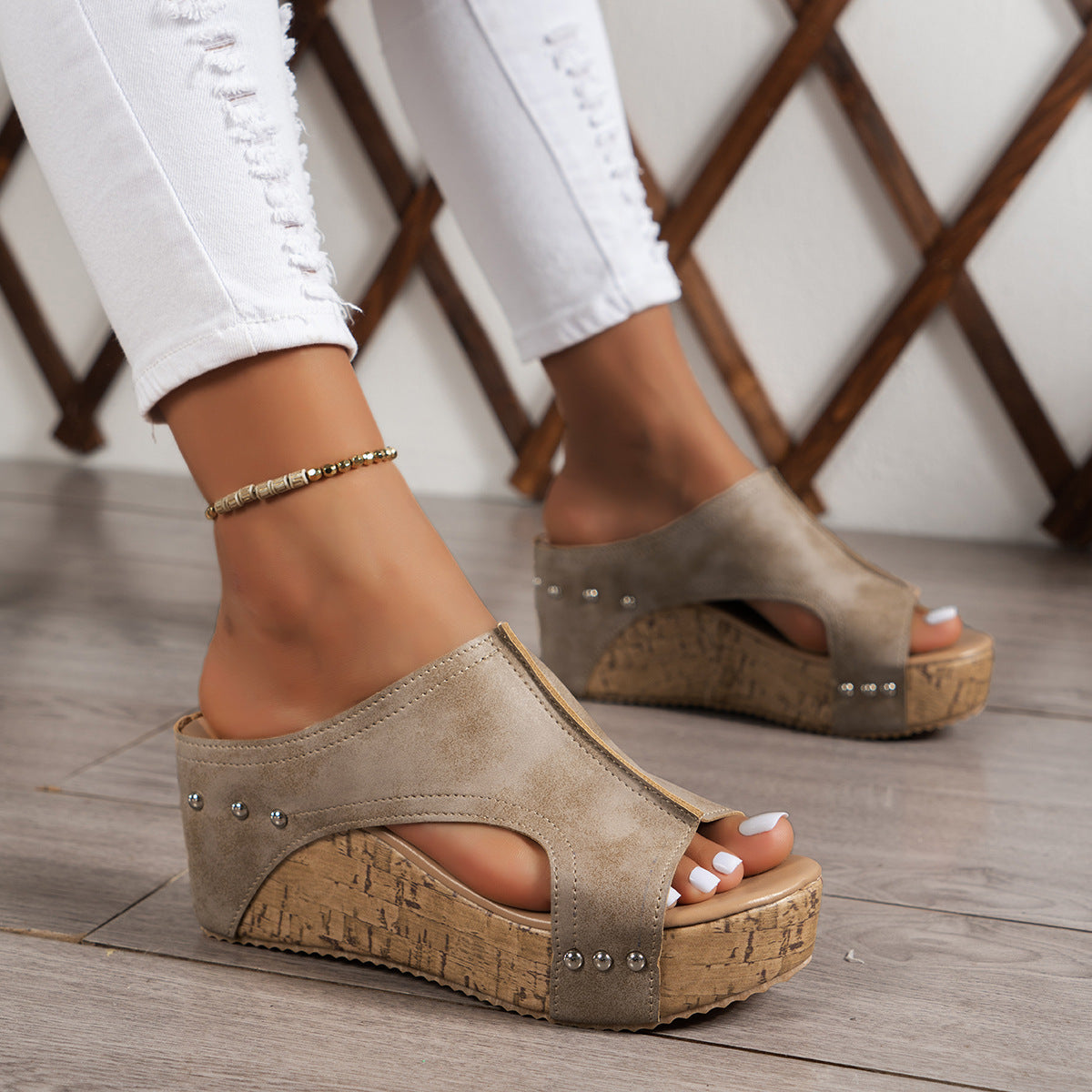 Women Fashion Peep Toe Wedge Heel Sandals