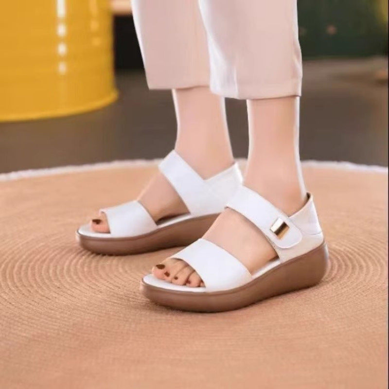 Women's Lightweight Soft Sole Wide Strap Sandals