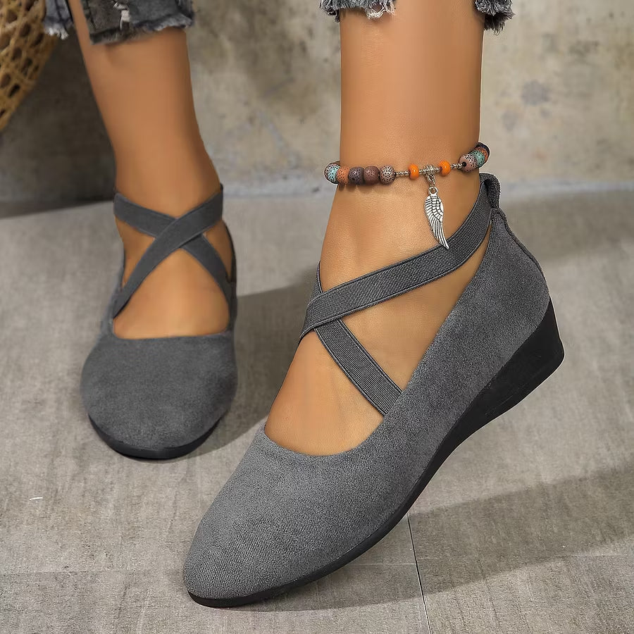 ⏰Limited Time 50% OFF🔥Women’ Closed Wedge Shoes, Stylish Closed Toe Design in Faux Suede Soft Toe Wedge