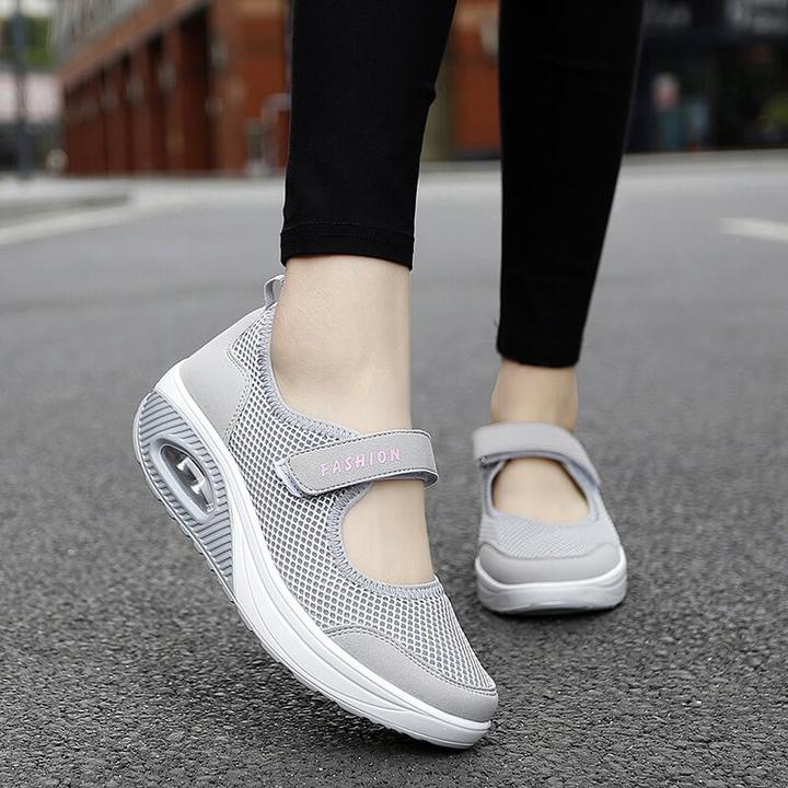 Women's stretchablebreathable lightweight walkingshoes