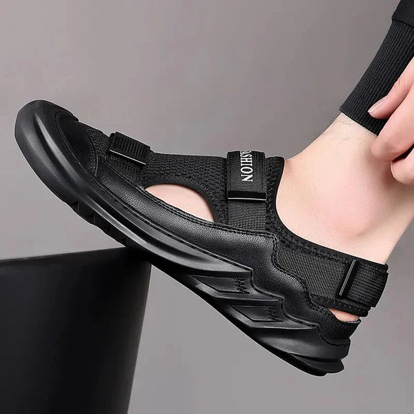 Men's Breathable Closed-Toe Sandals