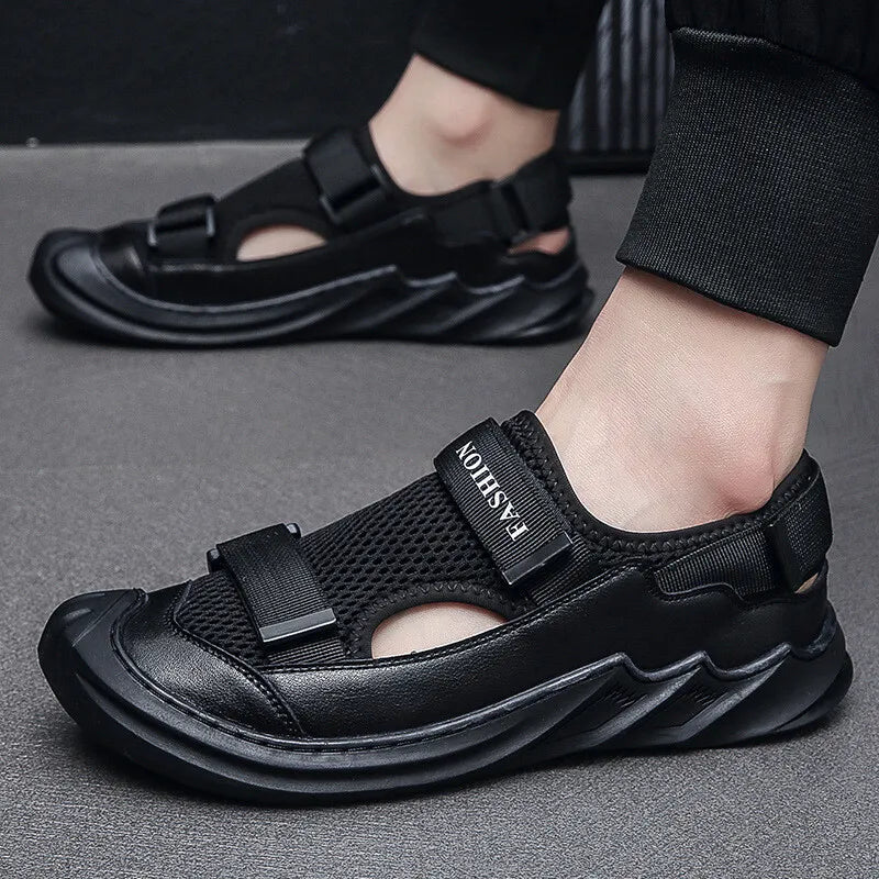 Men's Breathable Closed-Toe Sandals